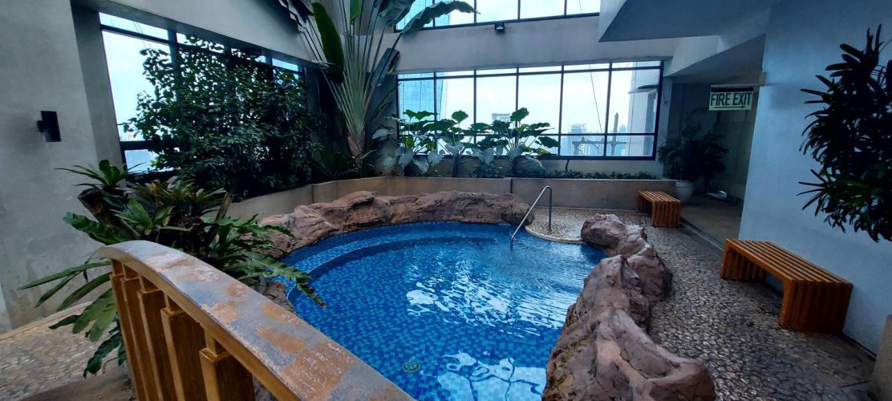 Spacious Studios Mandaluyong Exterior foto