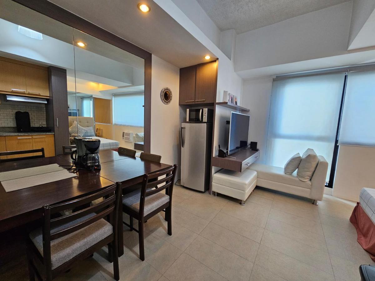 Spacious Studios Mandaluyong Exterior foto