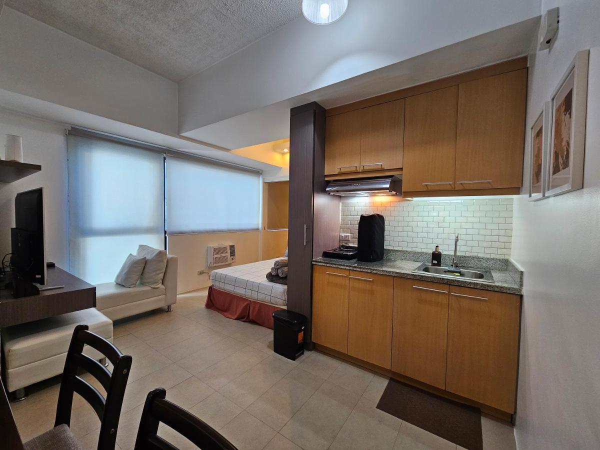 Spacious Studios Mandaluyong Exterior foto